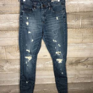 Blank NYC 27 skinny classique distressed skinny jeans 27